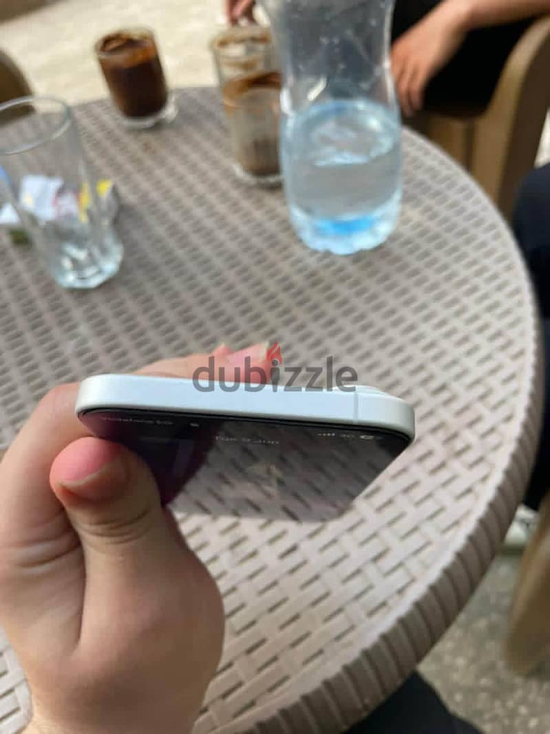 Apple - iPhone 16 Plus 1