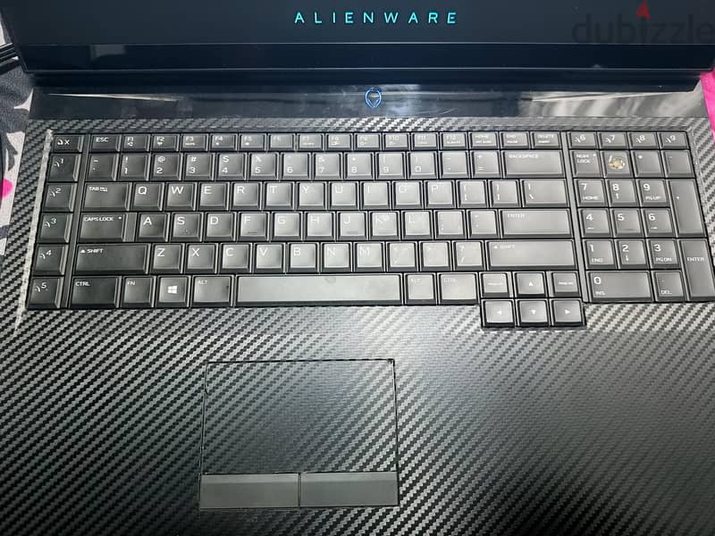 Alienware 17 r4 3