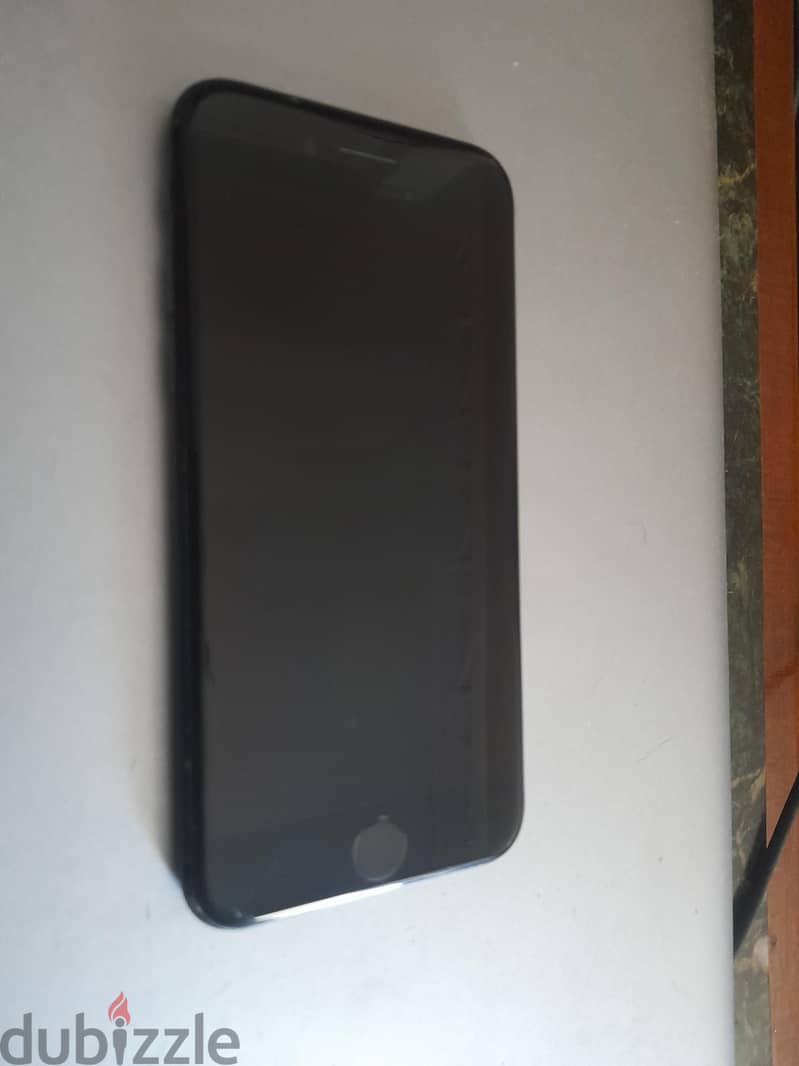 Apple - iPhone 7 1