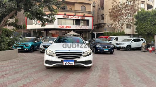 مرسيدس بنز E180  موديل 2017 متاح انظمة تقسيط مختلفة