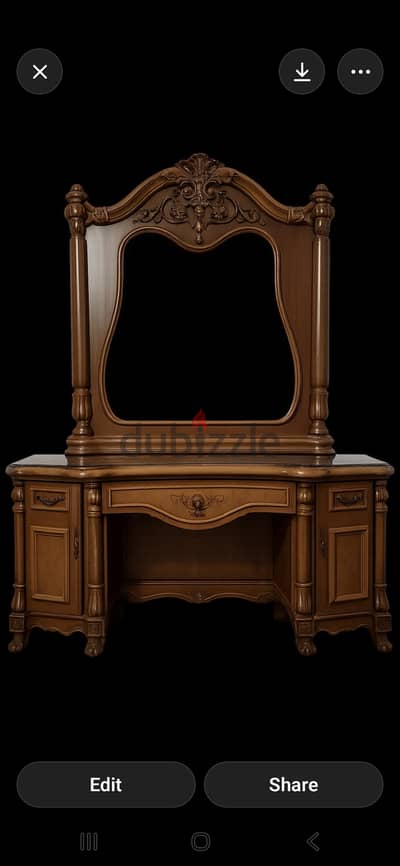 سرير مع تسريحه