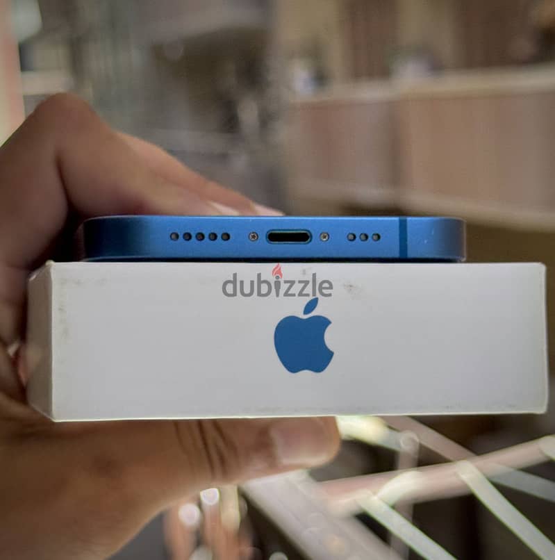 iPhone 13 3