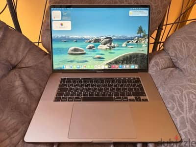 Mac Book Pro 2019 16 inch Core i9