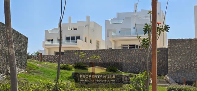 chalet in prim location with full sea view and special price