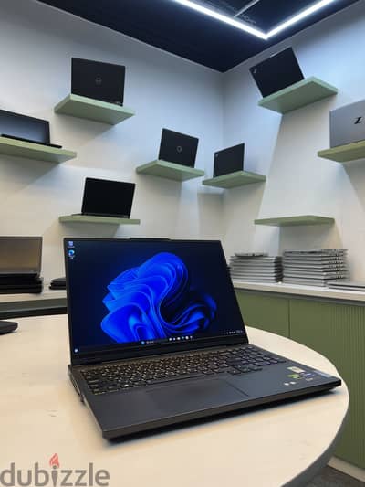 Lenovo legion pro 5 16IRX8 i9 13900HX