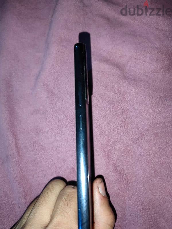Samsung s22 4