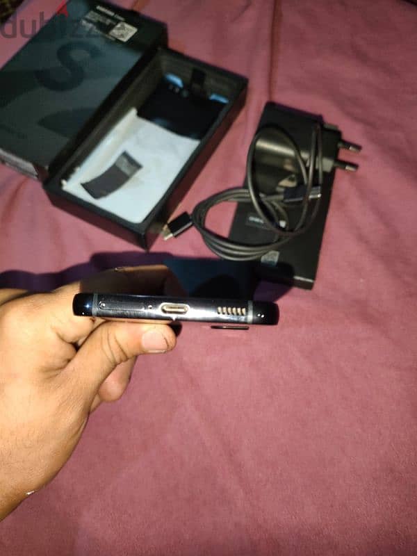 Samsung s22 5
