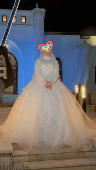 فستان زفاف هاند ميد