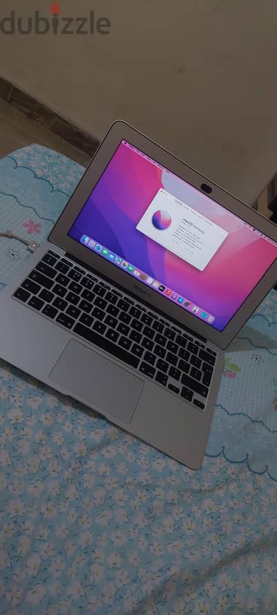MacBook Air 11-inch