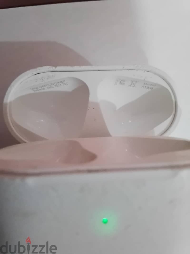Apple AirPods 2