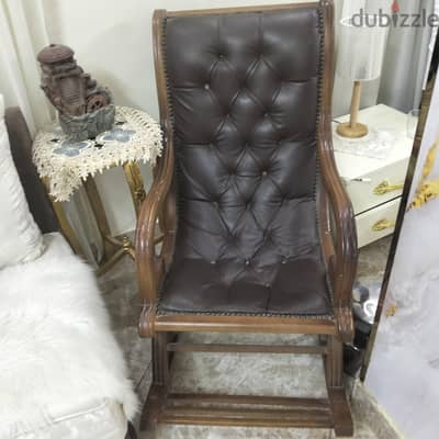اتنين كرسي هزاز الوحد 2500