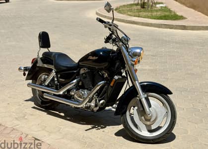 Honda shadow vt 1100 cc