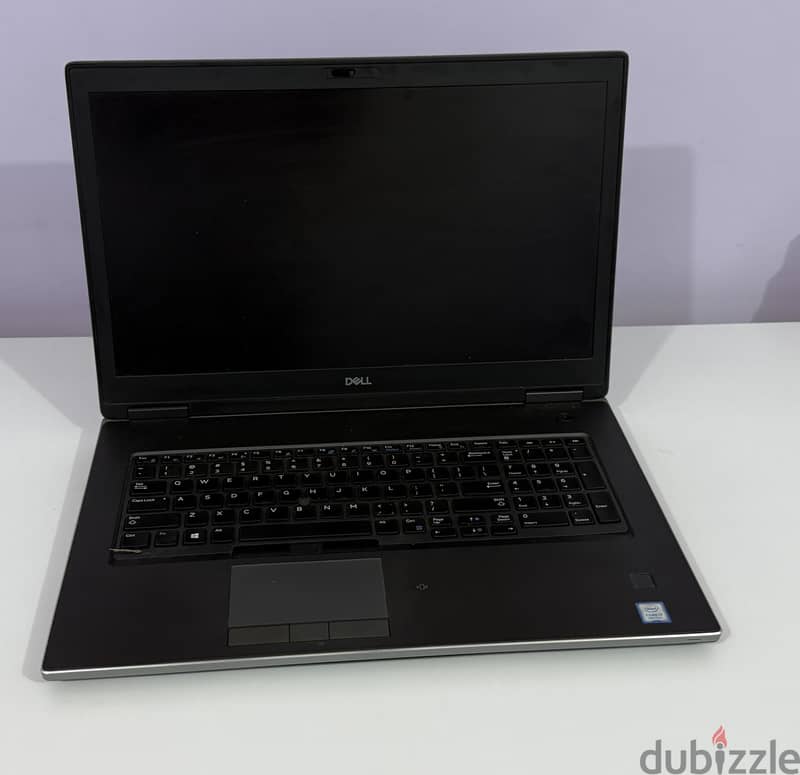 Dell precision 7740 1