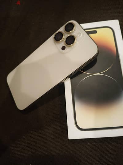 آبل - آيفون 14 برو
