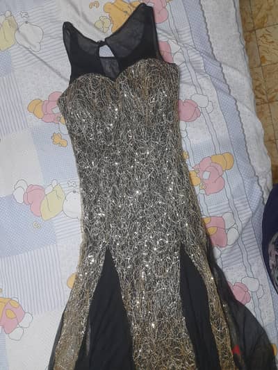 فساتين سهرة