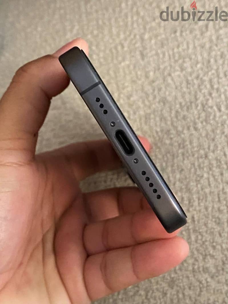 Apple - iPhone 17 3
