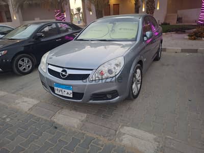 أوبل فيكترا 2008