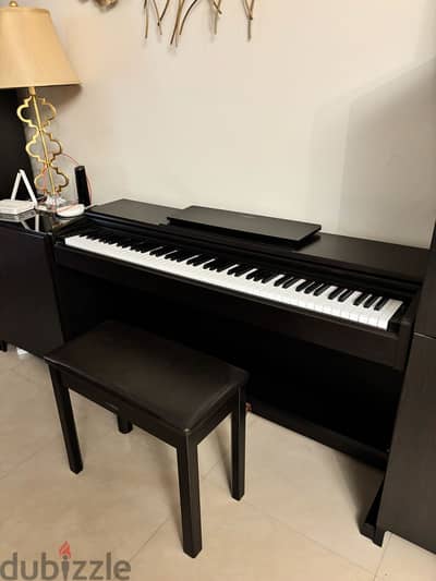 YAMAHA Arius piano YDP 144