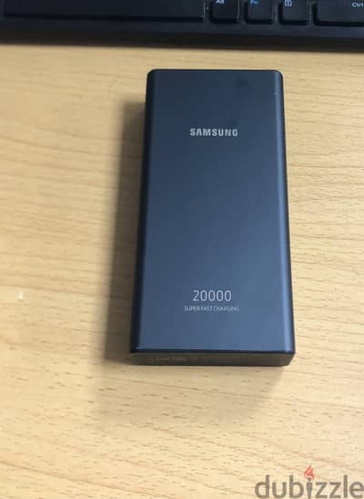 Samsung fast charger 20000mah Like new with box
