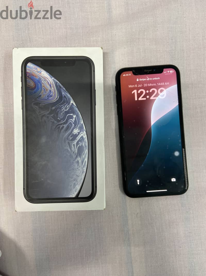 Apple - iPhone XR 1