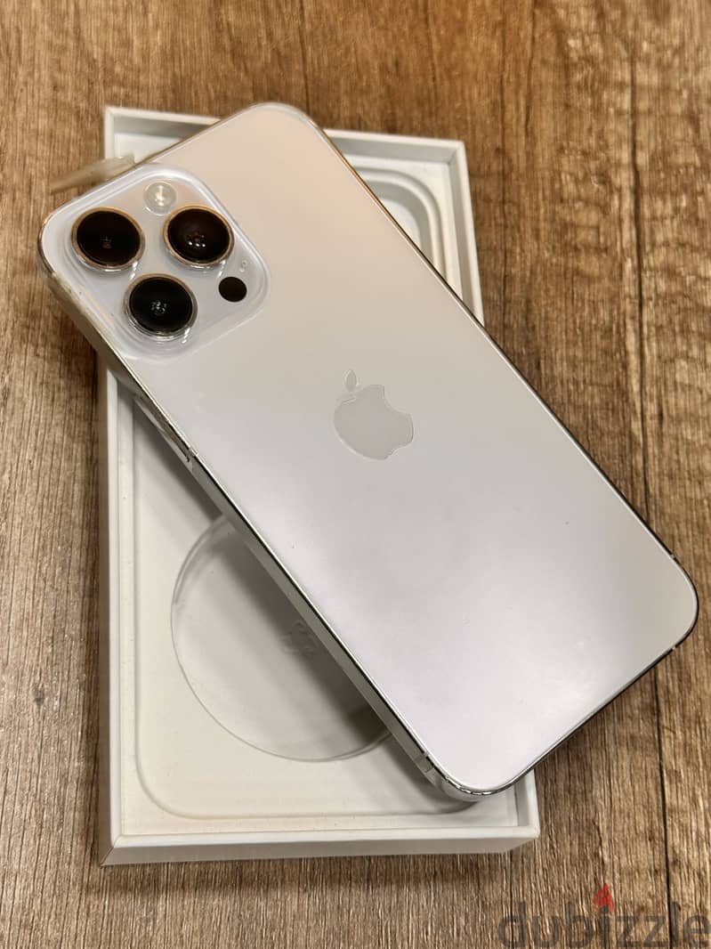 Apple - iPhone 14 Pro Max 3
