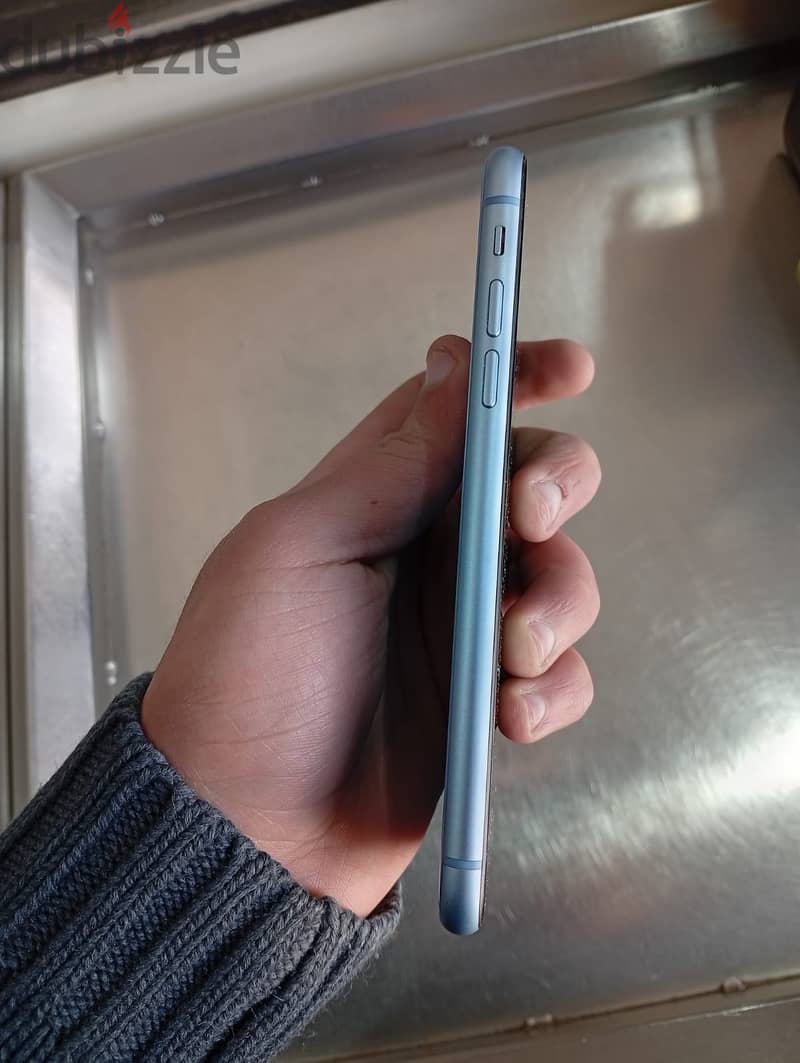 iPhone XR 2