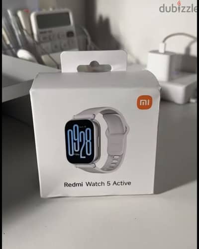 Xiaomi Watch 5 Active – Like New, Used only month. ومش ب 2000