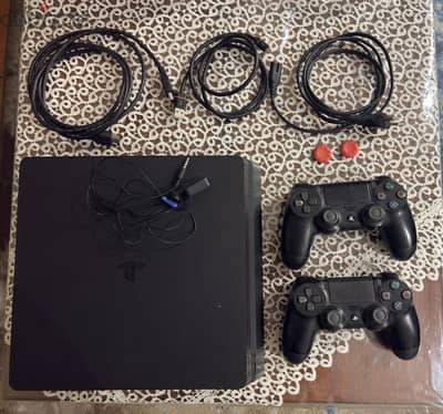 PlayStation 4 Slim 500GB with 2 Joystick (original) | PS4