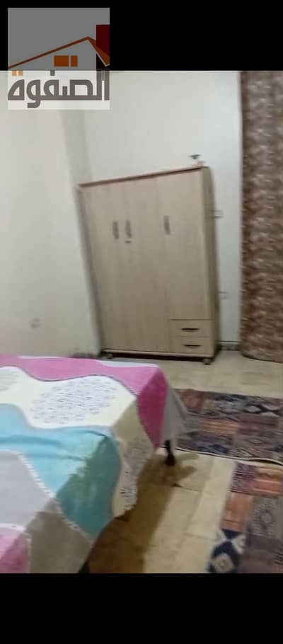 شقه للايجار المفروش المعادي خطوات لشارع احمد زكي موقع حيوي قريب لكل الخدمات والمواصلات