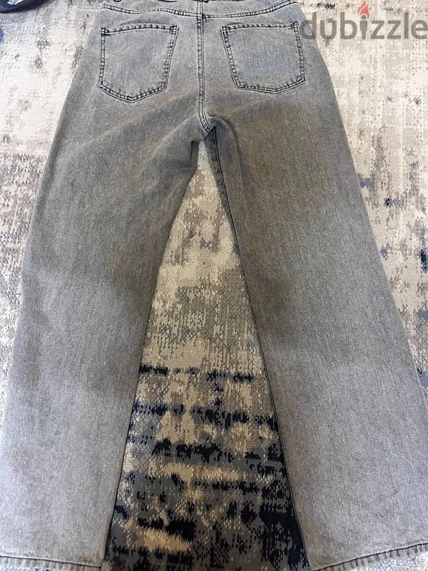 LC JEANS 1