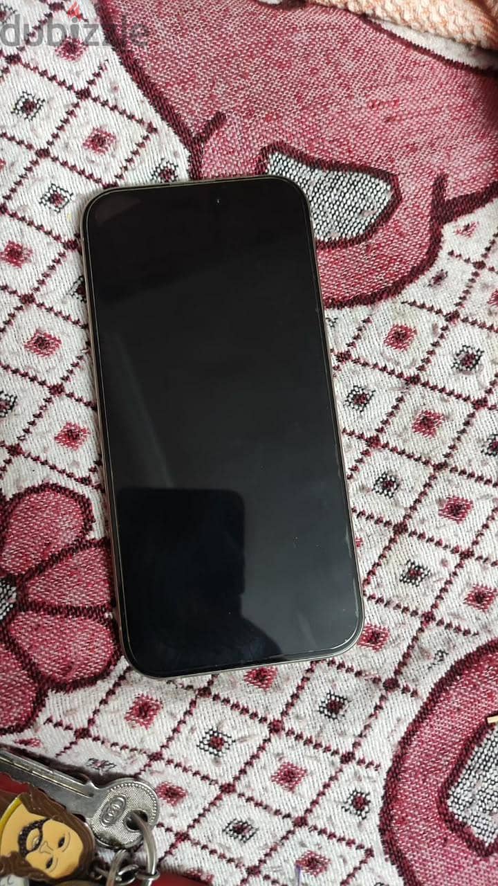 iphone 15 pro  256 4