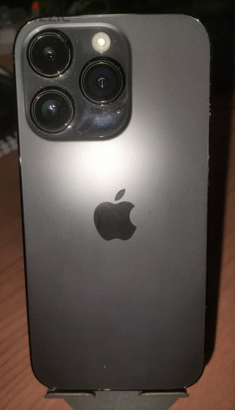 Apple - iPhone 14 Pro 1