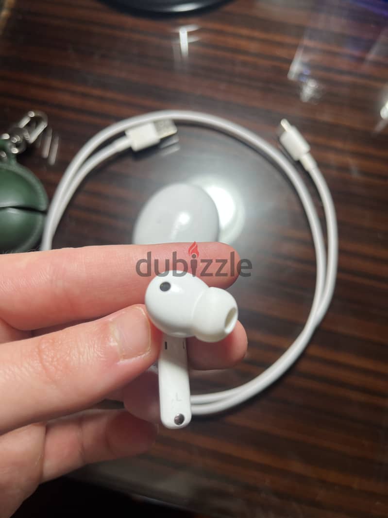 Huawei FreeBuds 4i – Excellent Condition 4