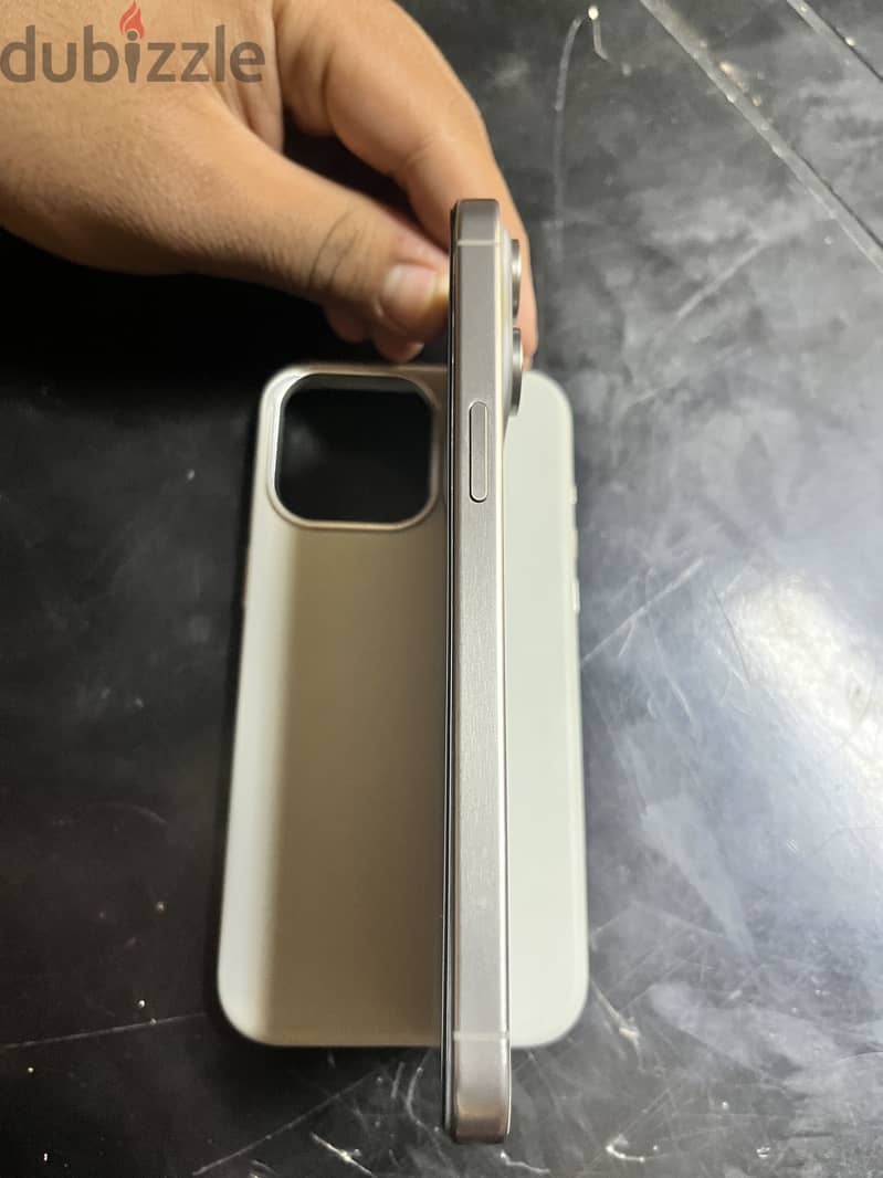 Apple - iPhone 15 Pro Max 1
