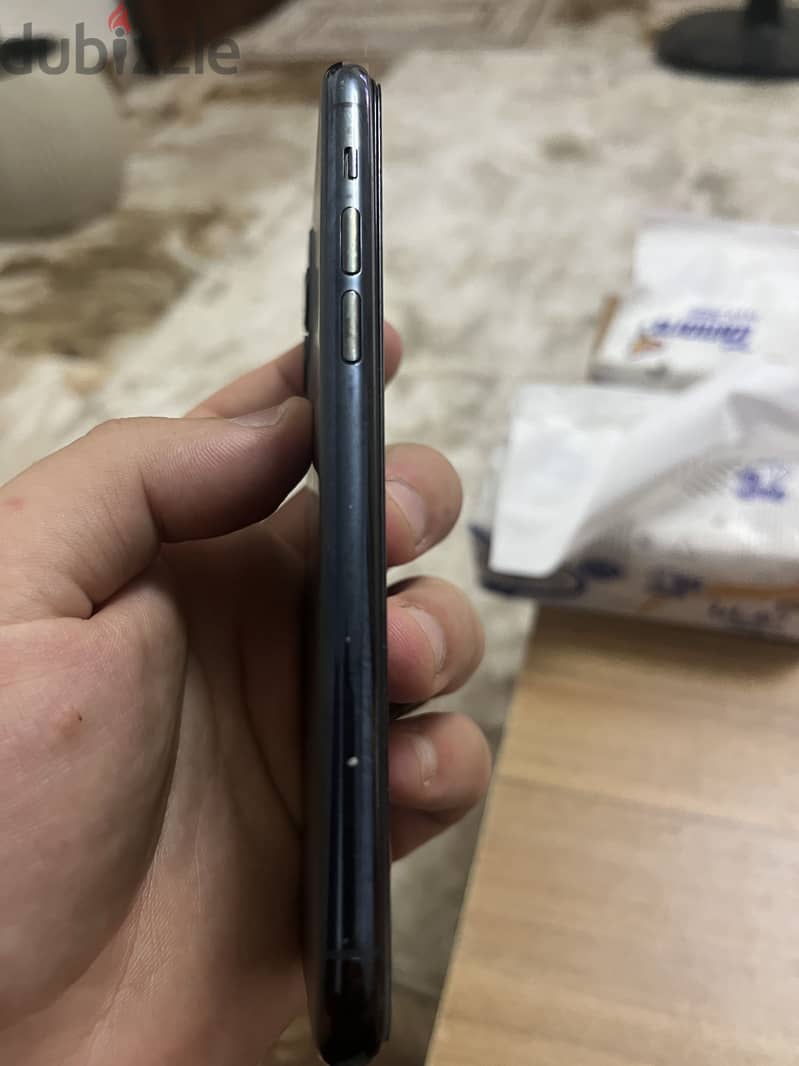 Apple - iPhone 11 Pro 1