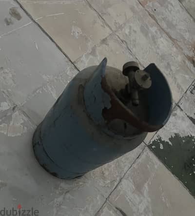 انبوبة صغيرة للبيع