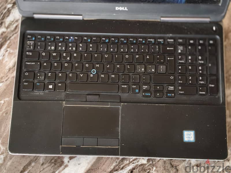 Dell Precision 7510 8