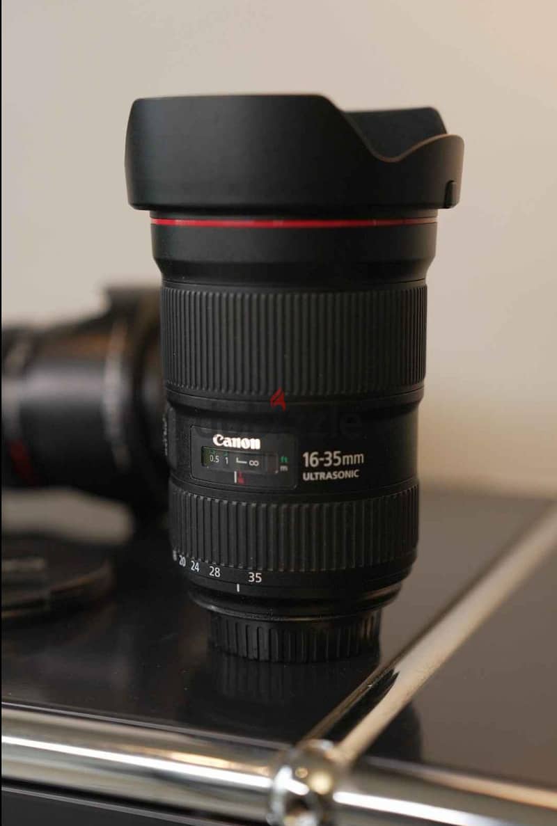 canon 6D mark 2 6