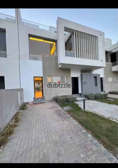 Villa in Joulz Next To New Giza and Palm Hills