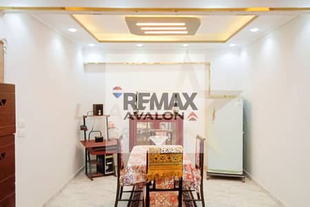 Furnished apartment for rent 150 m Smouha (branching off Sh Fawzi Moath)