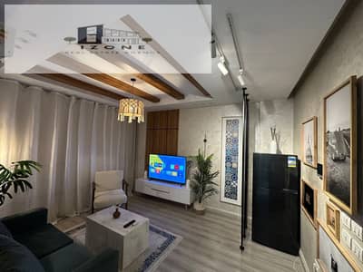 فيلا مفروشة بالكامل للإيجار في Mountain View Hyde Park القاهرة الجديدة 287م أول سكن 4 غرف نوم 4 حمامات