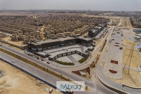مكتب بالتقسيط عل محور 26 يوليو بالشيخ زايد West Mark Mall بمقدم 10%