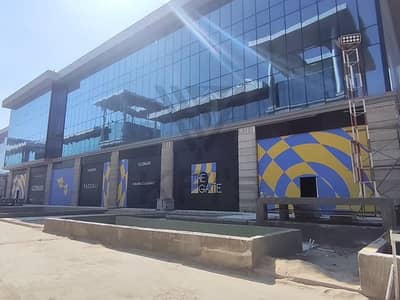 Office for sale in the Fifth Settlement, ready to move —priced low for a quick sale. Ready for immediate viewing and operation.