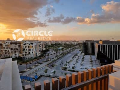شقة تشطيب كامل ١٥٦م للبيع في كمبوند إيستاون Eastown التجمع الخامس القاهرة الجديدة بالقرب من شارع التسعين والـ AUC الجامعة الامريكية