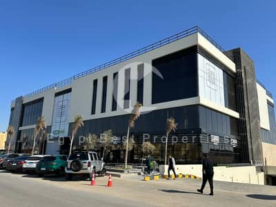 Top Investment Opportunity, Ready to Move Clinic in the Golden Sqaure, Operated by El Safa Hospital, Direct on the South 90 Street, High Traffic