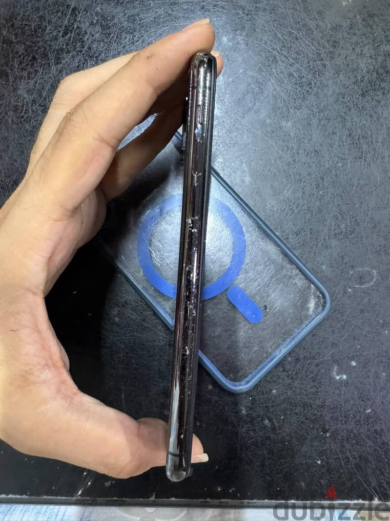 Apple - iPhone X 5