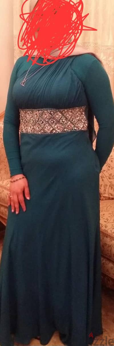 فساتين سوارية