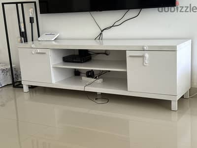 Tv table