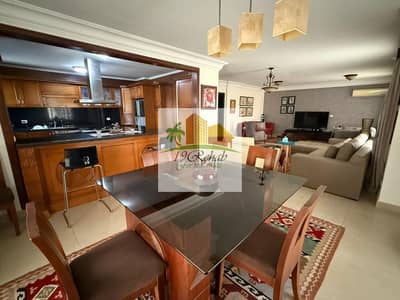 For sale in my city with furnishings 266m in a prime location with special finishing
