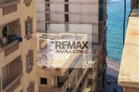 Apartment for Sale – El Mandara (Steps from the Sea)